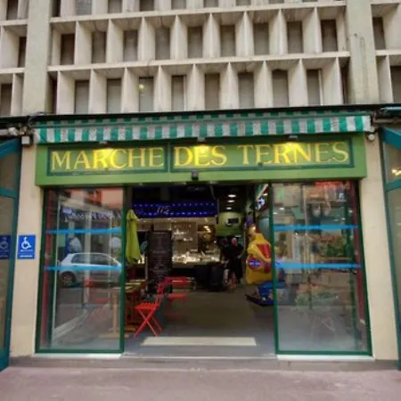Appartamento 17 Proche Etoile Parigi